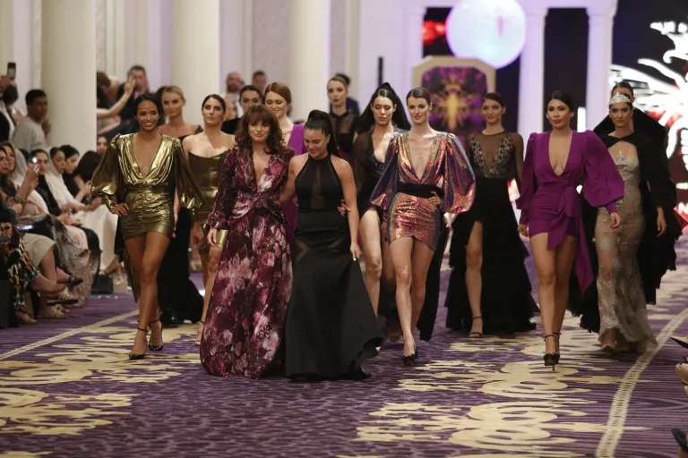 THE ROYAL GALA: LUXURY FASHION AT PALAZZO VERSACE DUBAI