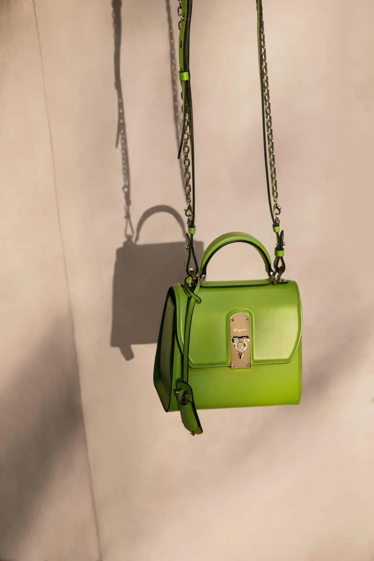 SALVATORE FERRAGAMO LAUNCHES THE NEW SIGNATURE BOXYZ BAG