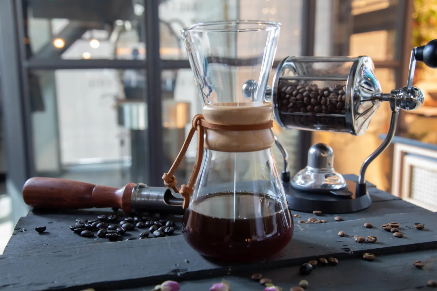 Black Coffee by Café Younes Coffee Masterclass
